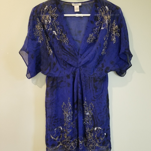 Cache | 100% silk sheer embroidered blouse - Picture 4 of 10